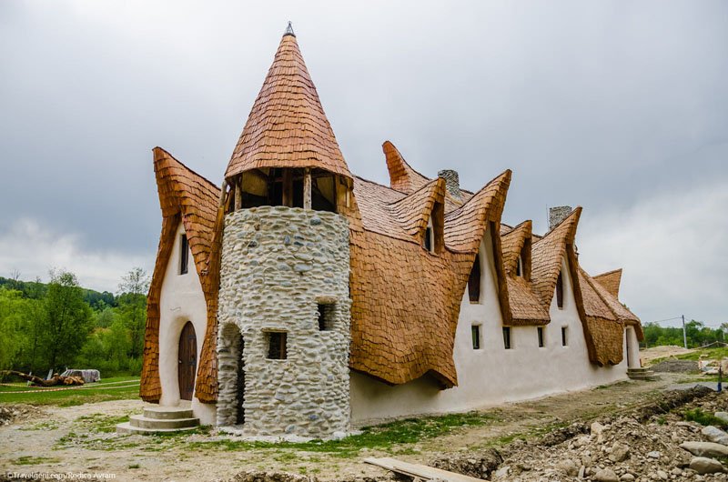 Castelul de lut Valea Zanelor Porumbacu de Sus 13