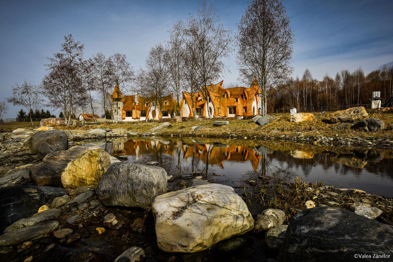 Castelul de lut Valea Zanelor Porumbacu de Sus 15