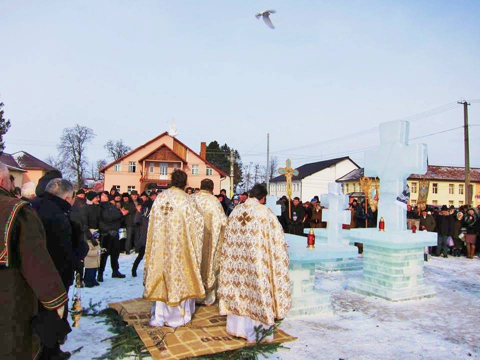 Binecuvantare! in Horodnic de Sus, Suceava - foto Daschevici Bogdan