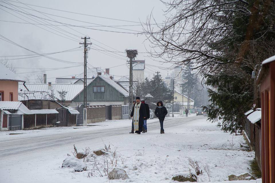 Boboteaza la Fratautii Noi, jud. Suceava - foto Fratautii Noi