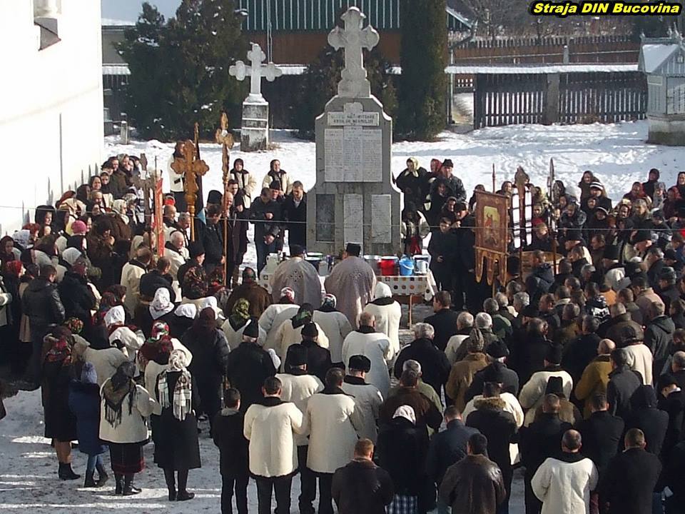 Boboteaza la Straja, jud. Suceava 2 - foto Straja DIN Bucovina