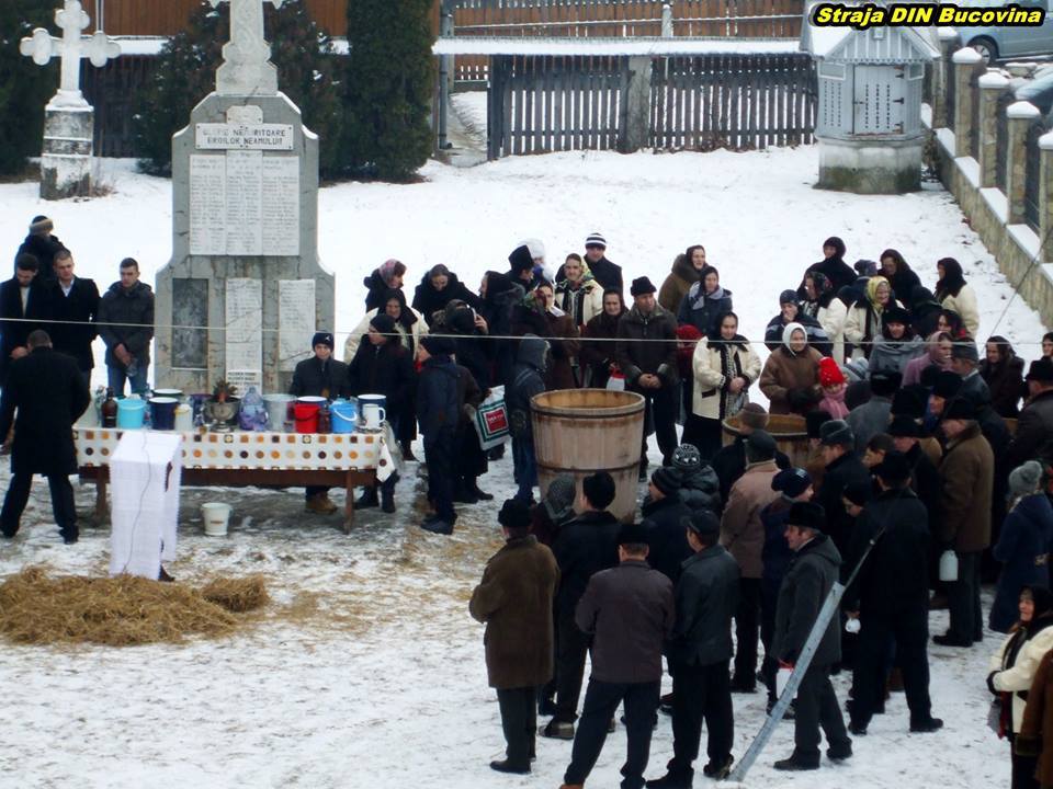 Boboteaza la Straja, jud. Suceava - foto Straja DIN Bucovina