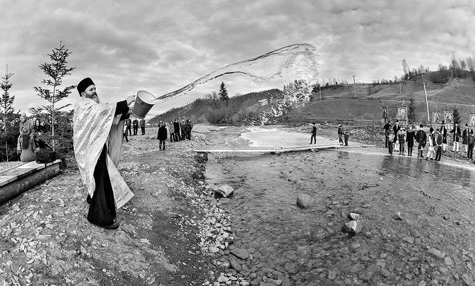 Obiceiuri de Boboteaza in Bucovina - foto Sorin Onisor