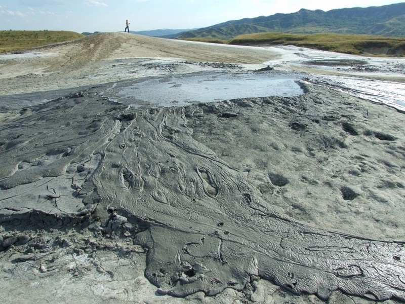 Vulcanii Noroioşi – Pâclele Mici şi Mari ale Buzăului