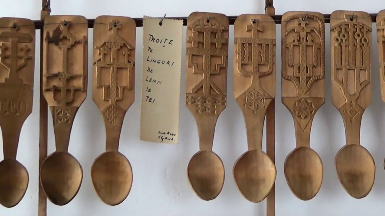 Muzeul lingurilor de lemn - The Wooden Spoons Museum (Campulung Moldovenesc, Bucovina, Romania)