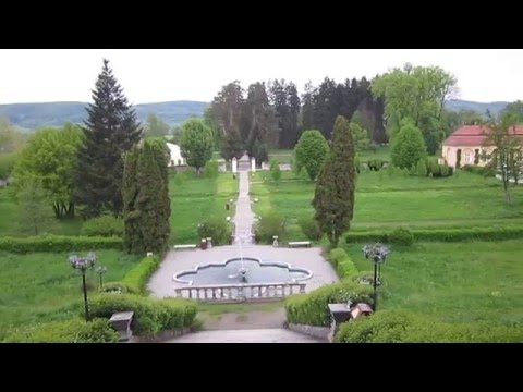 VIDEO: Avrig: Parcul si Palatul Brukenthal