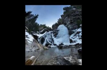 VIDEO: Cascada de la Răchiţele