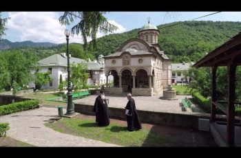 VIDEO: Mănăstirea Cozia, necropola lui Mircea cel Bătrân de pe malul Oltului (10 06 2018)