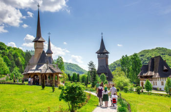 Maramures - Manastirea Barsana