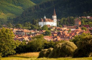 TOP 15 cele mai fermecatoare sate din România - Rasinari