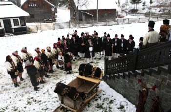 VIDEO Parohia Sfântul Mare Mucenic Dimitrie, Fundu Moldovei, județul Suceava