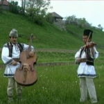 DOCUMENTAR Romania muzicii traditionale (2003) - Partea a II-a - Instrumente cordofone si de percutie 2